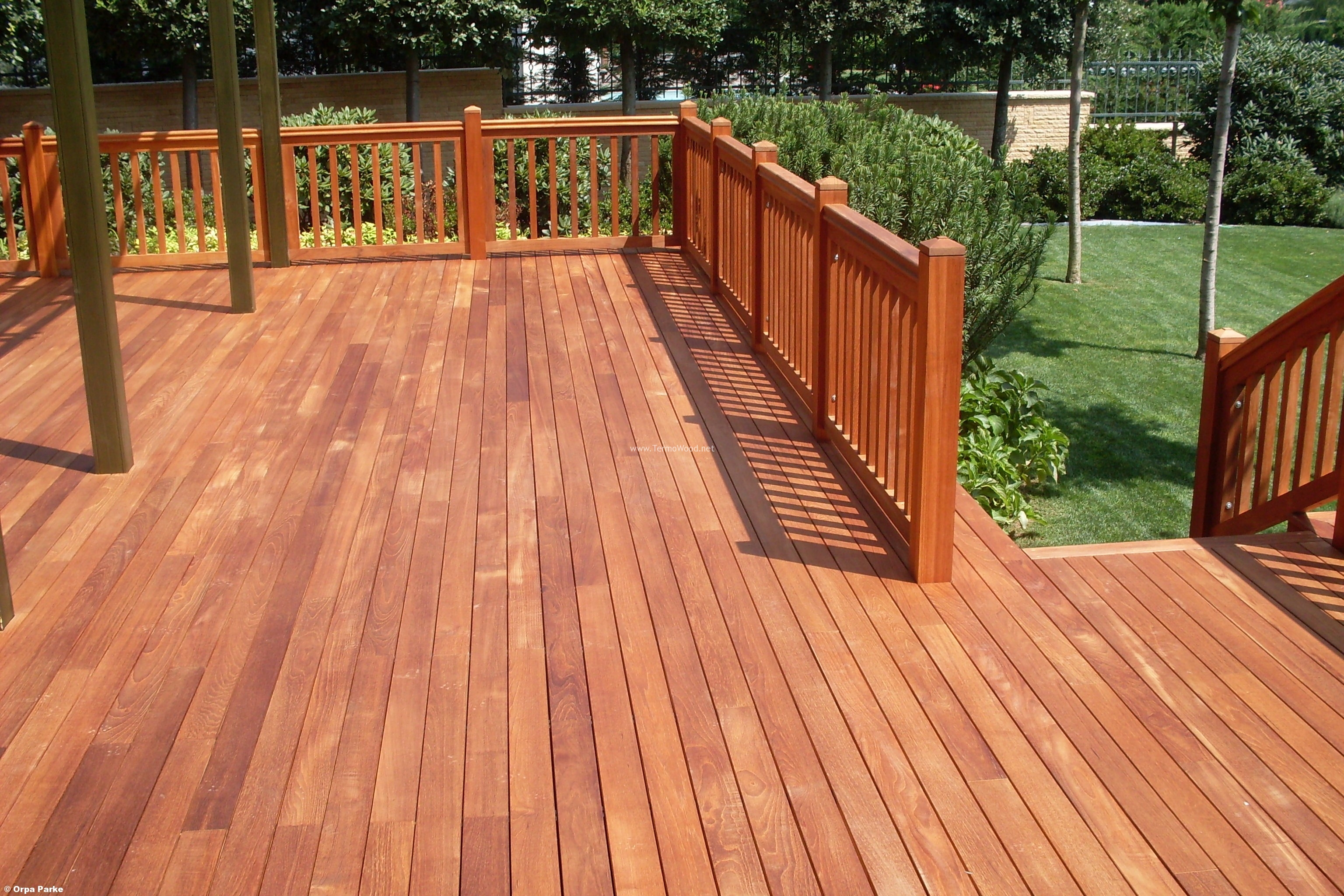 Bahcedeck Havuzdeckparke Karodeck Orpa Parke Deckzeminkaplama İ̇rokodeck Teakdeck İpedeck Havuzparkesi Deckfiyatlari Decking